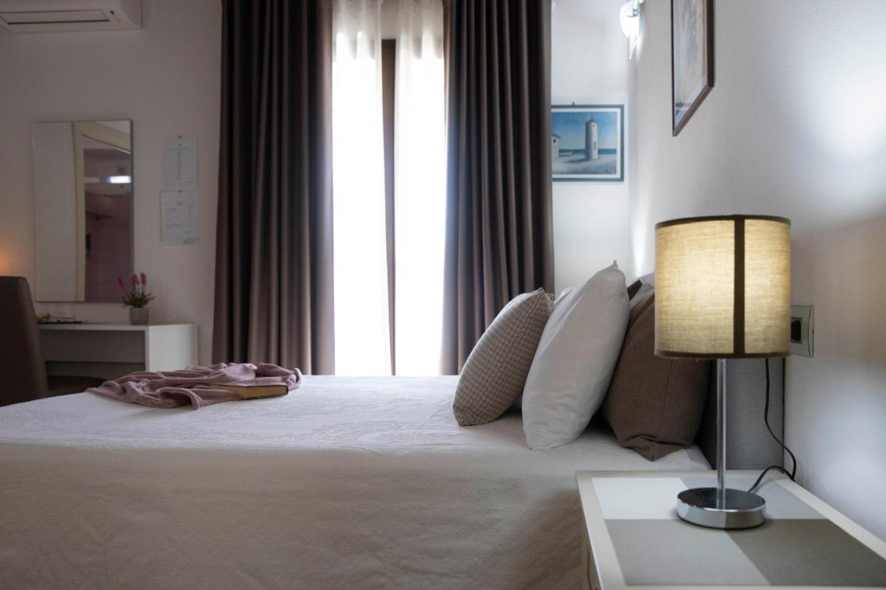 Irilor Luxury B&B Valledoria  Luaran gambar